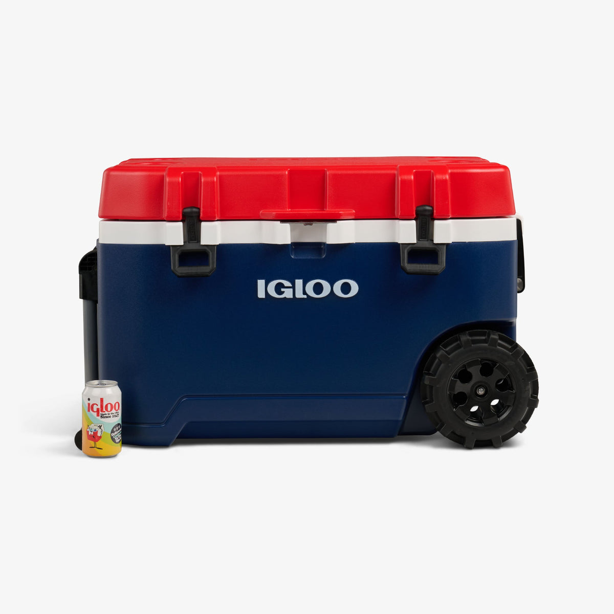 trailmate-75-qt-roller-cooler-e9 00035111-P.jpg