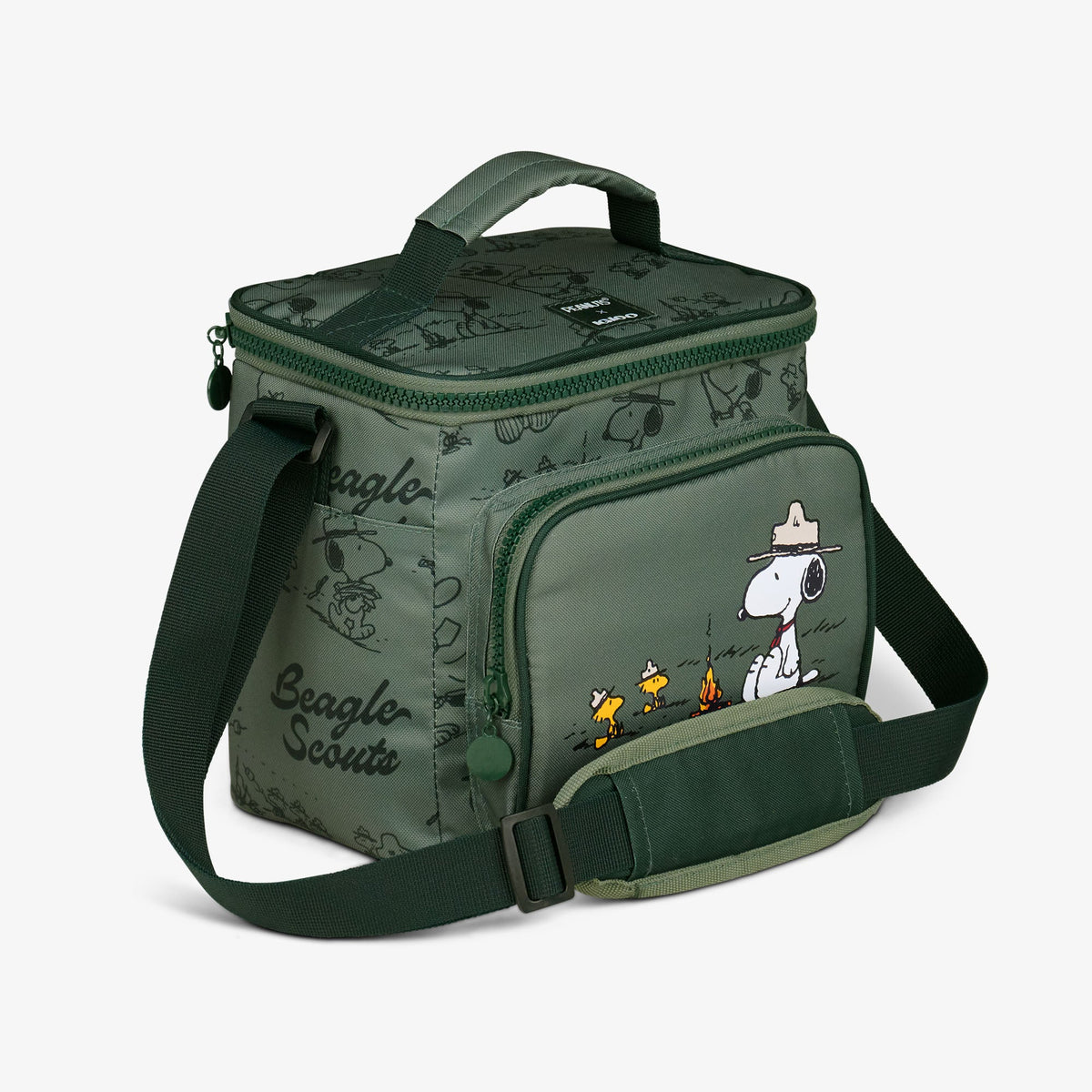 peanuts-beagle-scouts-square-lunch-cooler-bag-i5 00027846-H.jpg