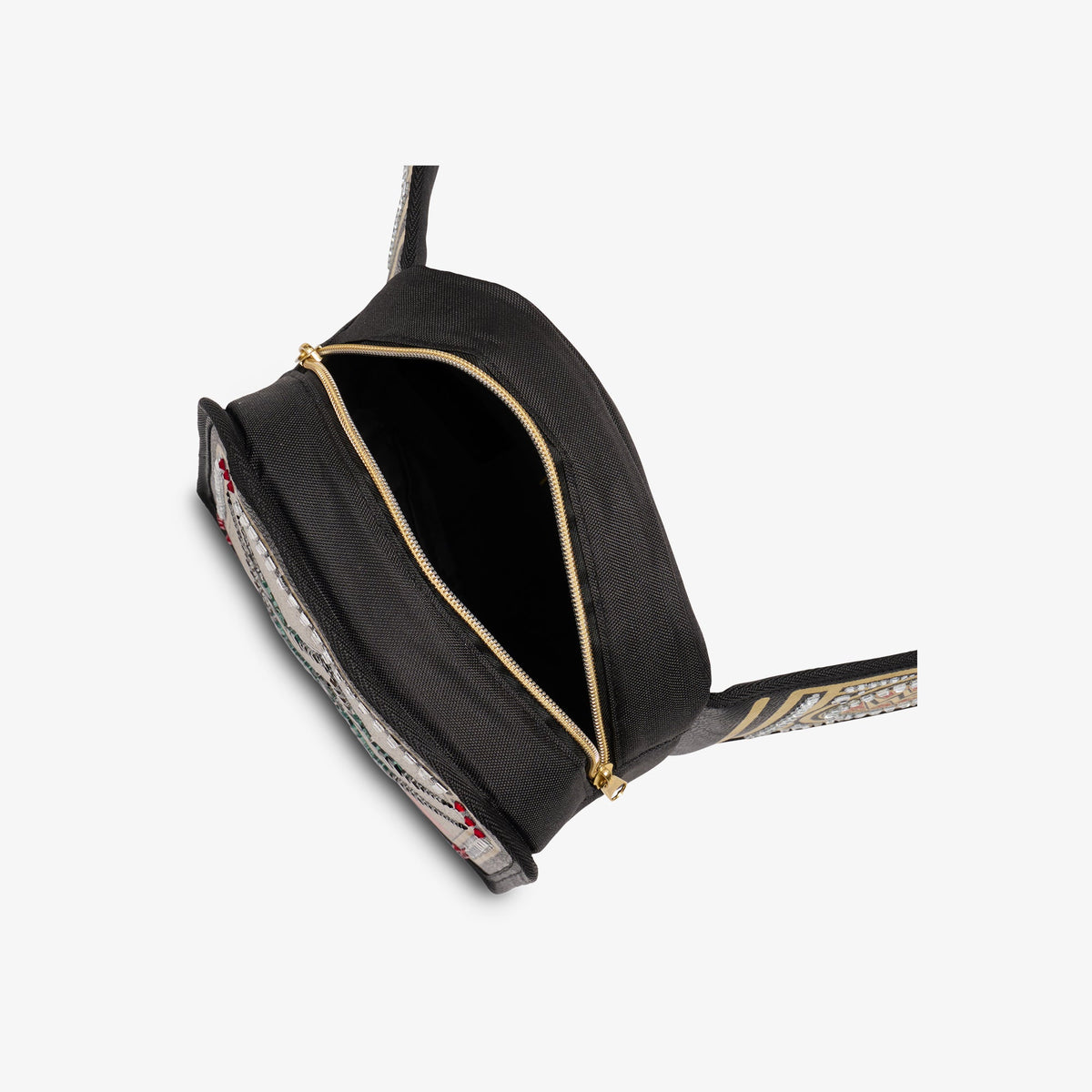 undisputed-wwe-championship-fanny-pack-j7 00027856-O.jpg
