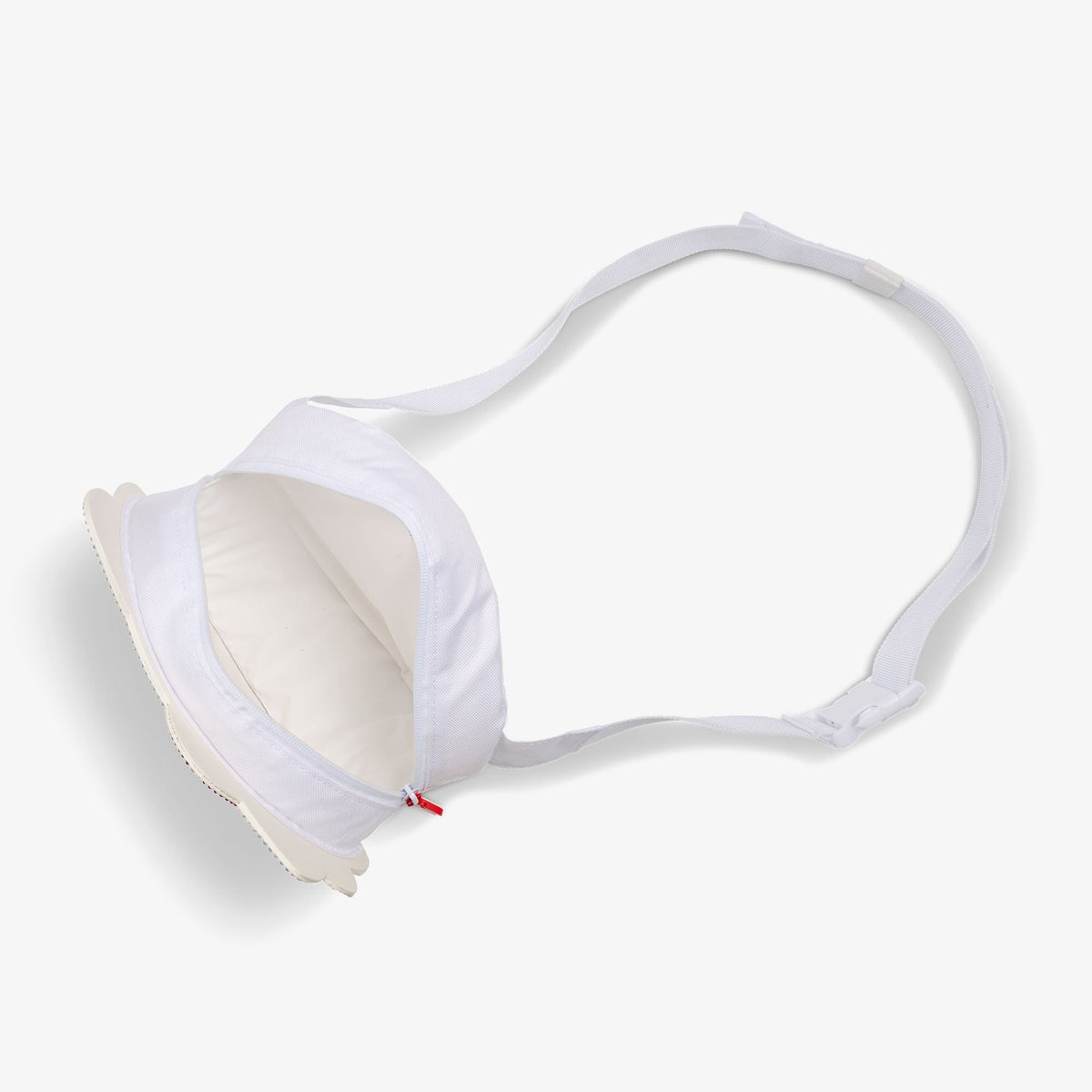 hello-kitty-classic-fanny-pack-v3 00027928-O2_ae2669ba-64a8-48bc-b8c3-bc035c959835.jpg