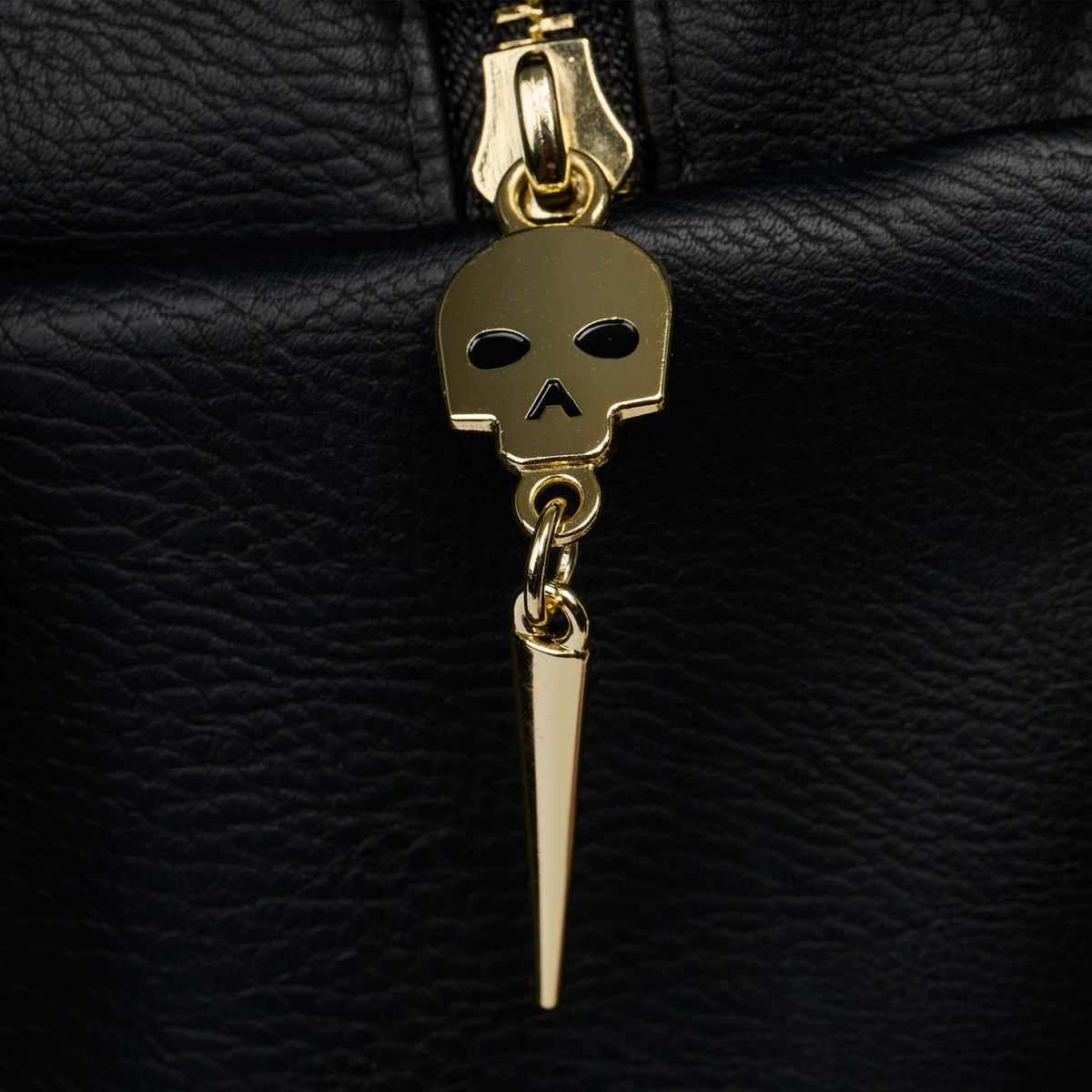 liquid-death-coffin-crossbody-cooler-bag-v2 00028055-Z.jpg