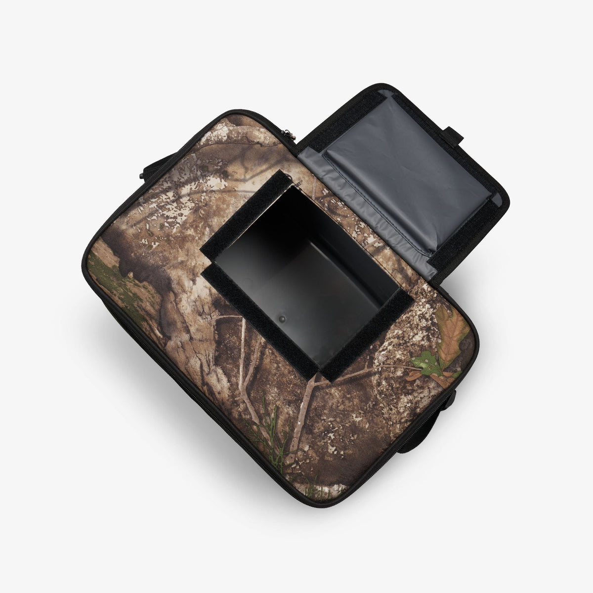 realtree-apx-hlc-28-can-bag-h6 00064354-O3-2025.jpg