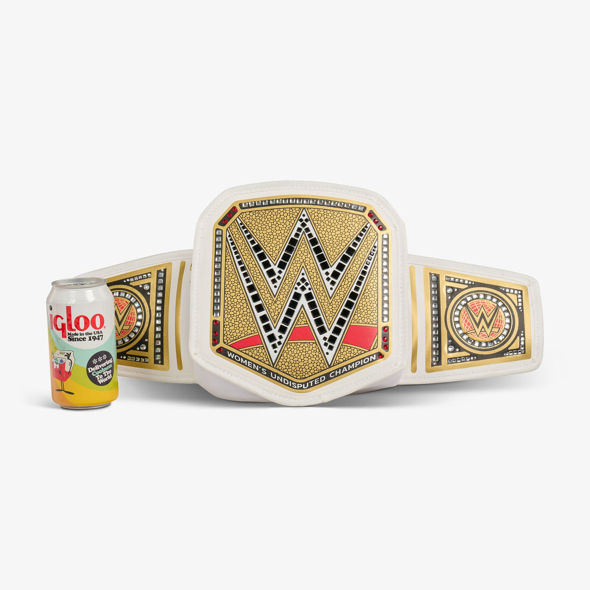 wwe-women-s-championship-fanny-pack-o5 00066640-P.jpg