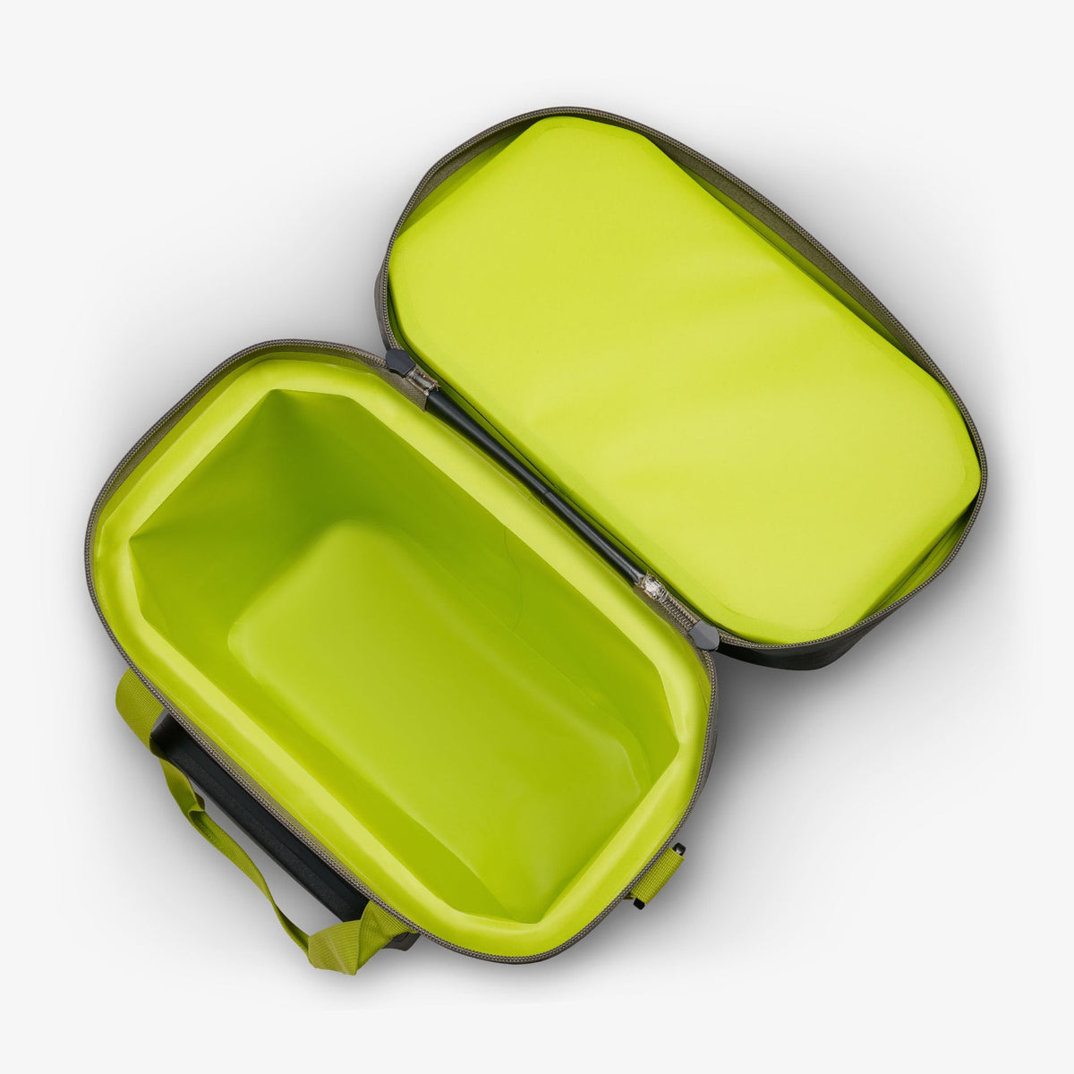 trailmate-36-can-cooler-bag-k2 00066773-O3.jpg