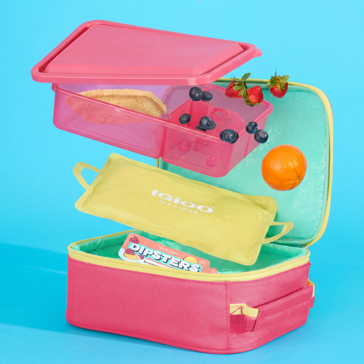 kids-lunch-slim-cooler-bundle-bento-box-ice-floor-l4 00066843-Lifestyle1.png
