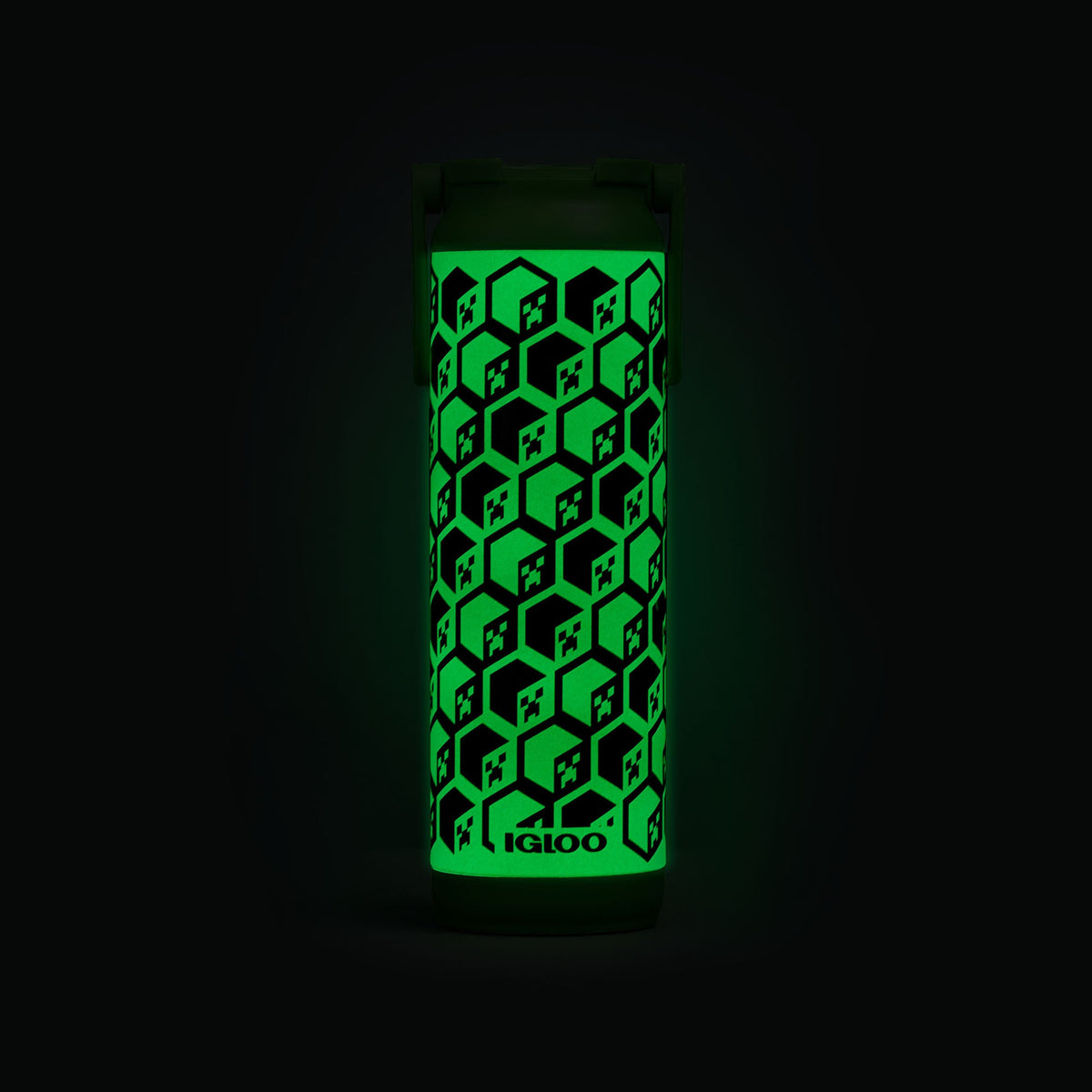 minecraft-creeper-glow-in-the-dark-20-oz-bottle-m5 00071605-GLF.jpg