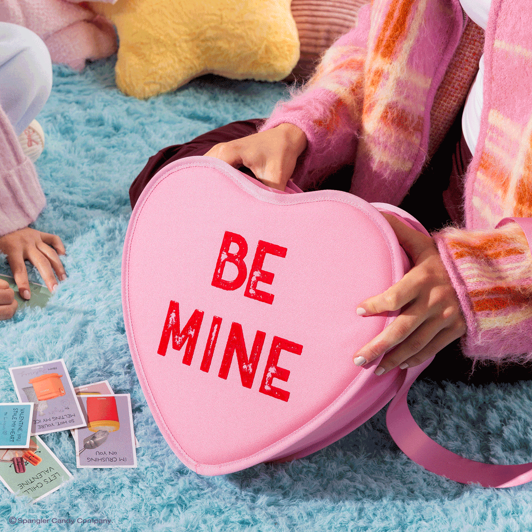 sweethearts-candies-be-mine-cooler-bag-f3 Sweethearts_NATIVE_PDP_Novelty-Tote_GIF.gif